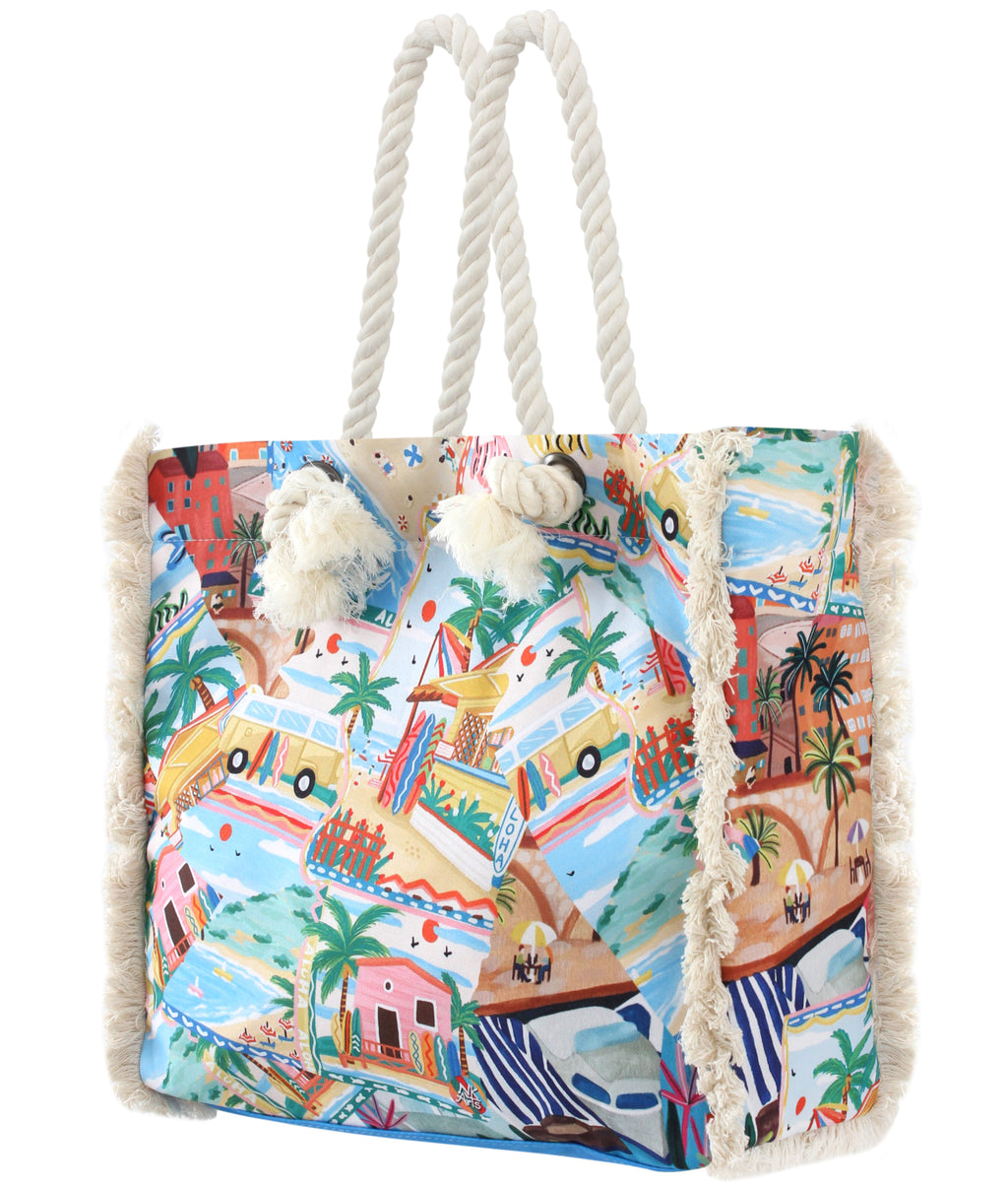 The Coastal city Tote bag