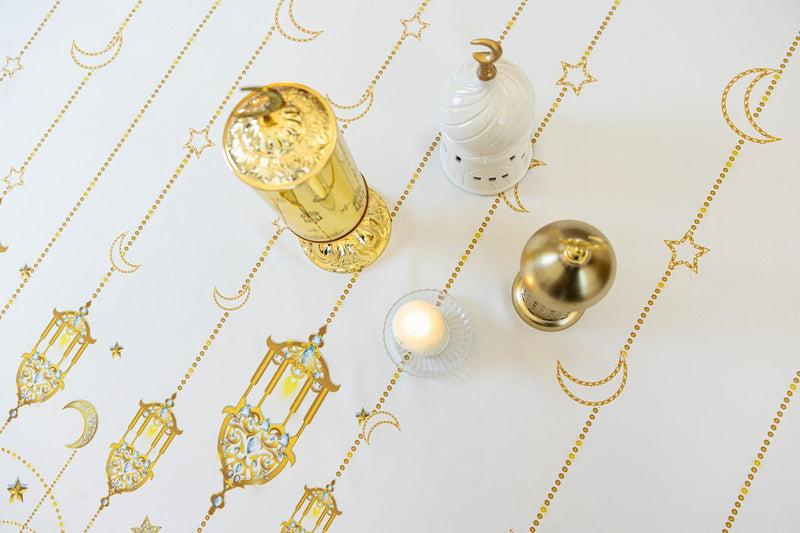 The Golden Chains and Lanterns table cover